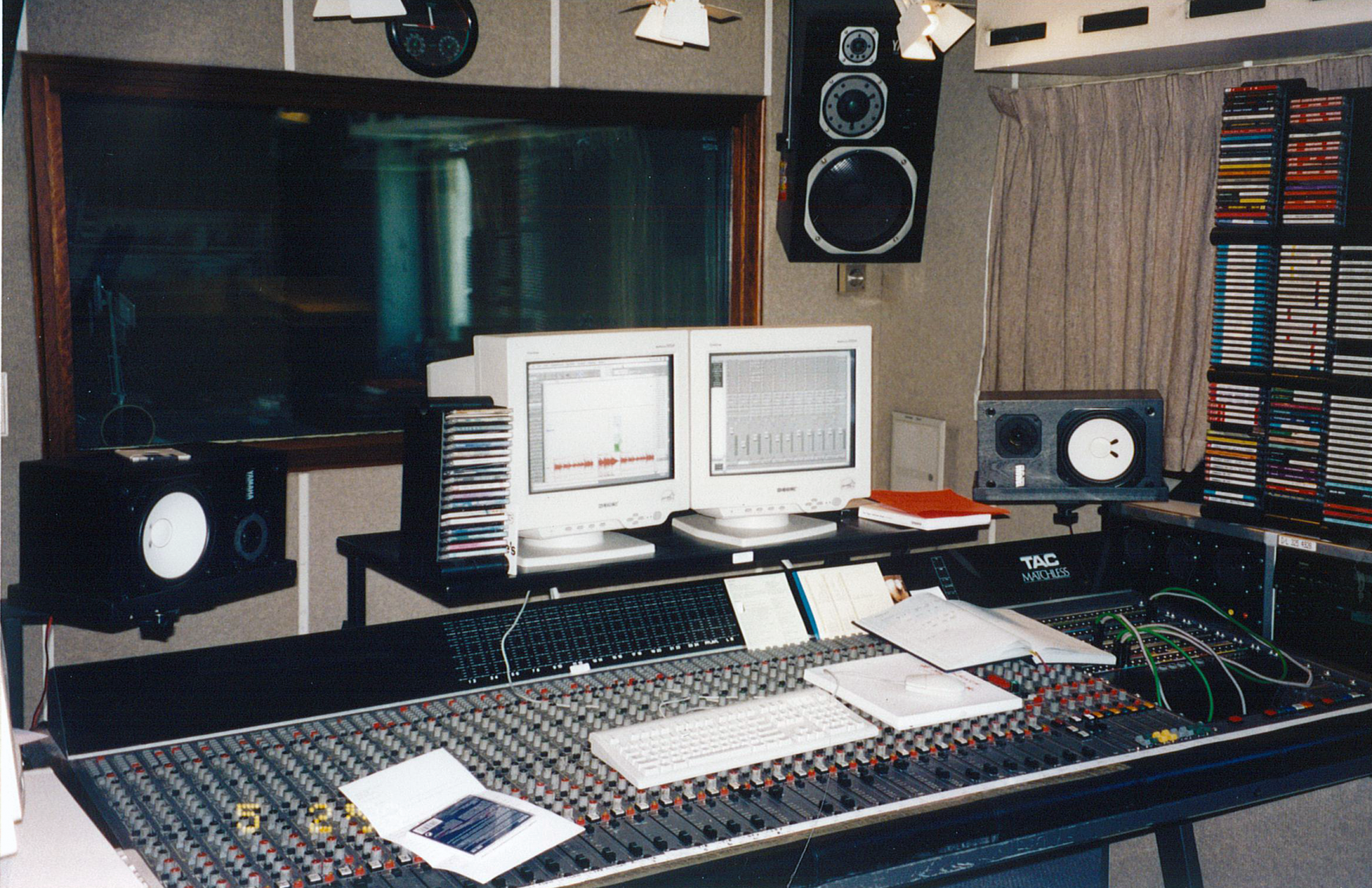 1998.02.05 - Production One - Centre - 111 Wellington Street.png